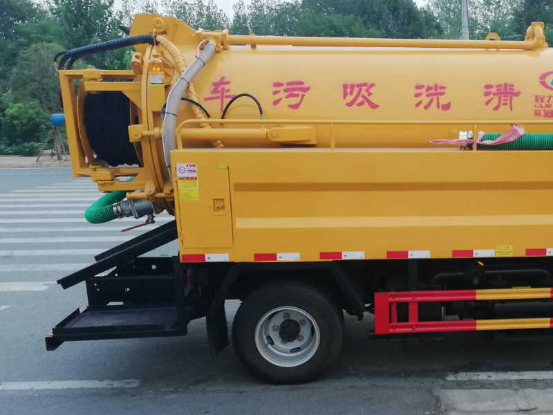 无锡惠山区化粪池抽粪<专业低价>