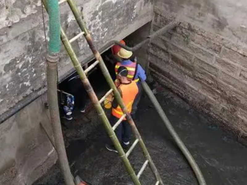 无锡惠山区专业清洗管道疏通吸污,清理化粪池